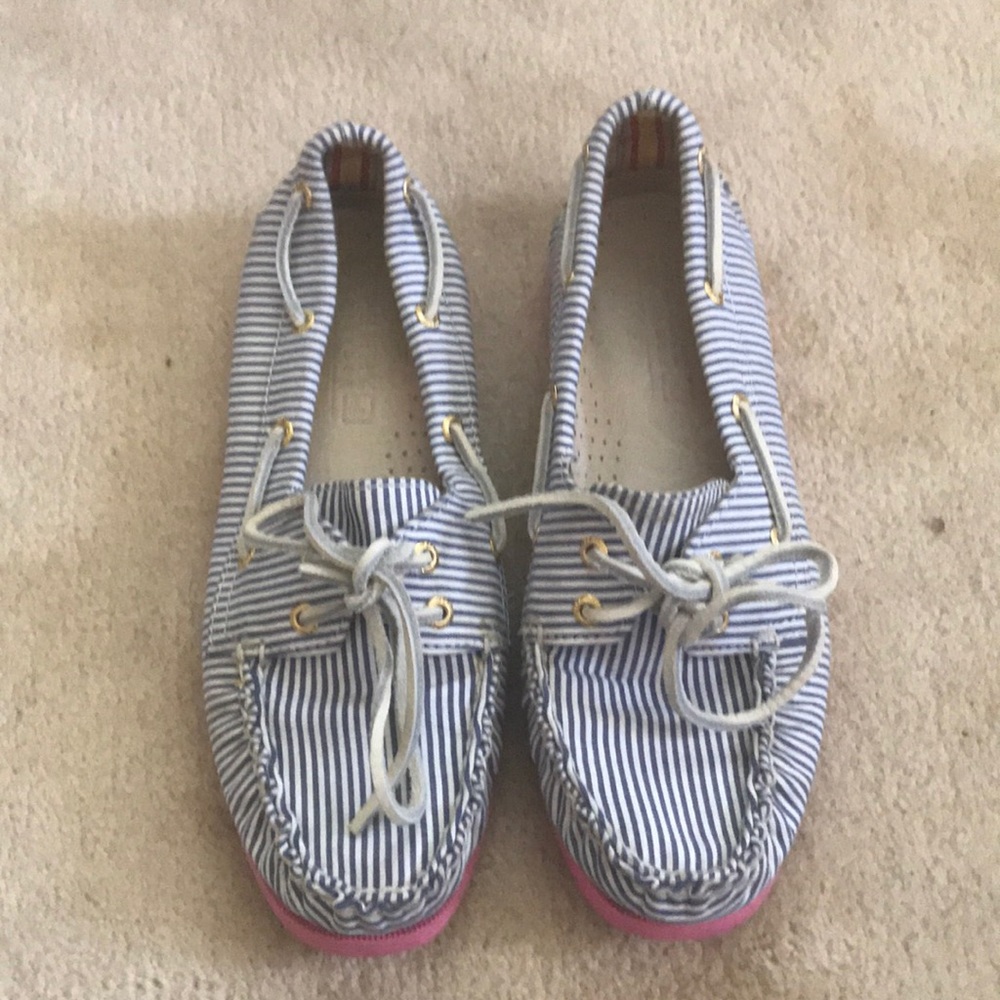 J Crew X Sperry Blue And White Striped With Pink Bottom Boating Shoe Size 6 1/2